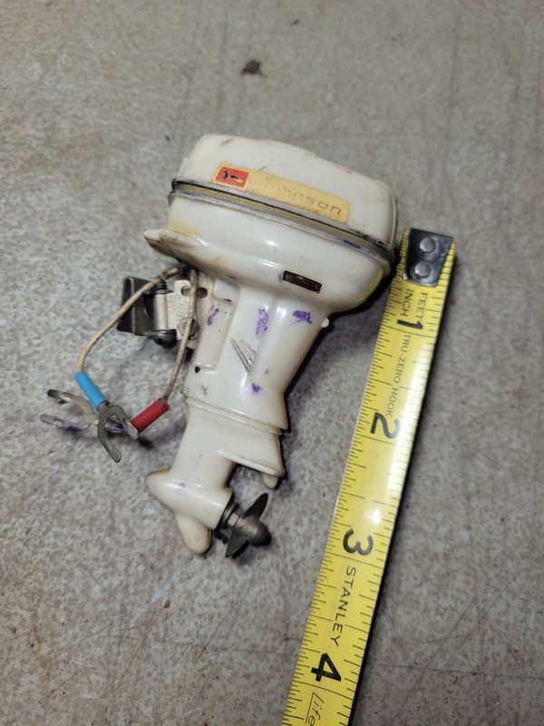 Vintage Fleet Line Johnson sea horse 40 hp Toy  Outboard Boat Motor 1960s