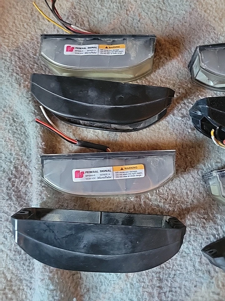 LED blanco transparente Federal Signal Micropulse Foto 3 de 4