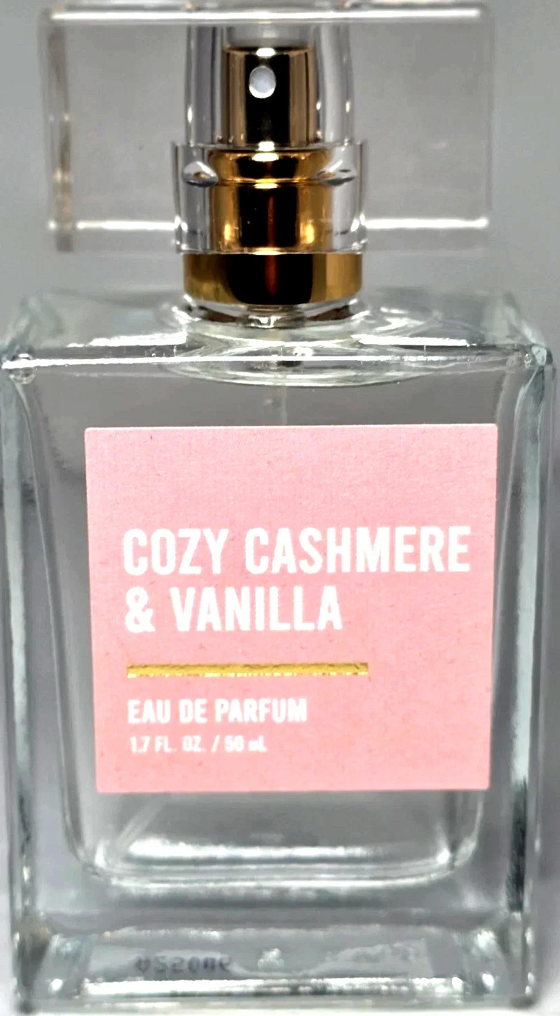 Tru Fragrance Cozy Cashmere & Vanilla Eau De Parfum 1.7 Fl Oz/ 50 ML New Unboxed