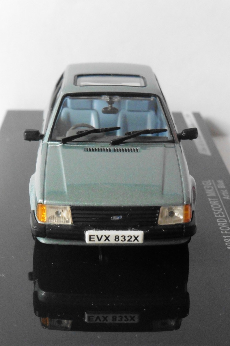 Ford Escort MK3 1.6 GL 1981 Artic Blue Speed 24832R 1/43