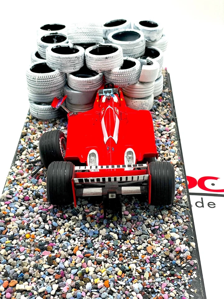 1:18 Schumacher Ferrari F399 GP Silverstone Crash Umbau, mit Zertifikat - Bild 4 von 4