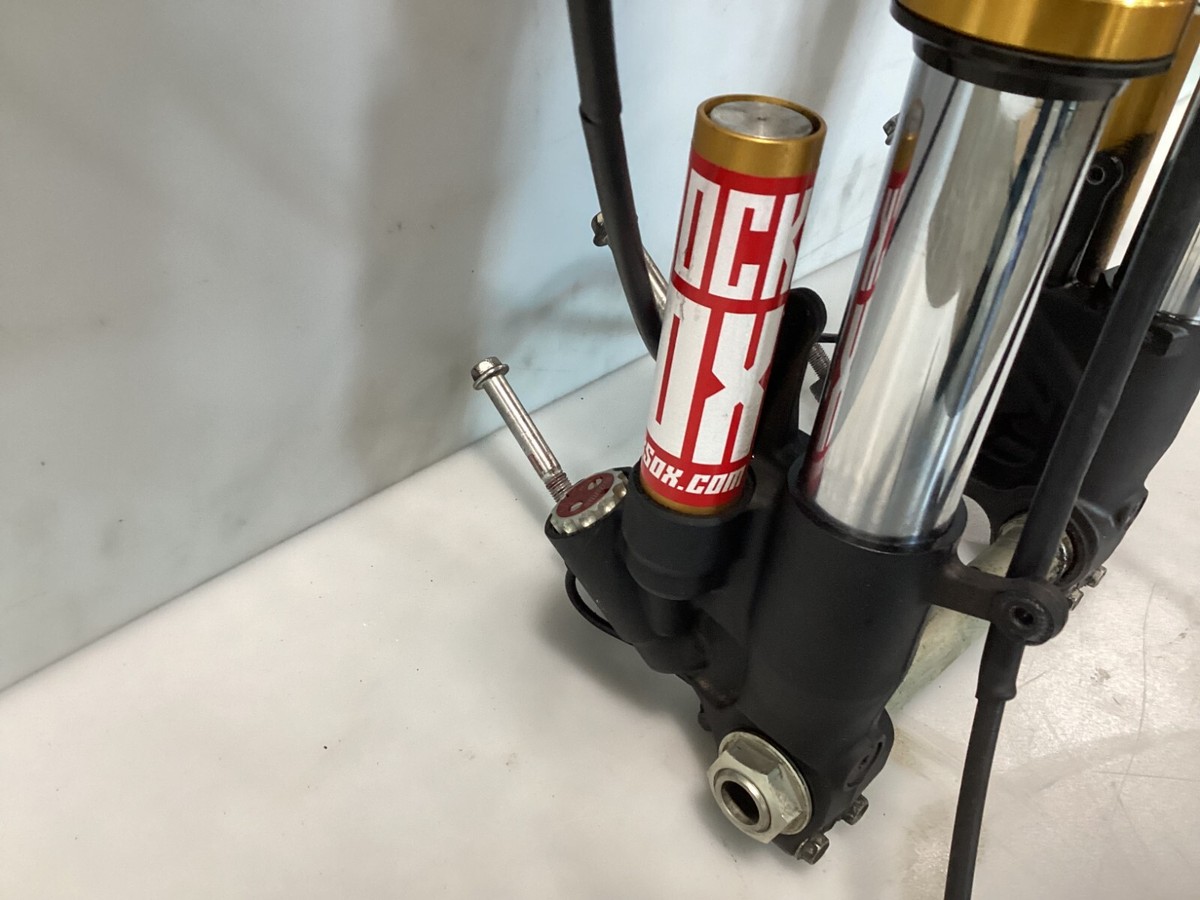 GSXR600/1000用TOKICO　TYPE-C (フロント)2セット GSXR600/1000用TOKICO TYPE-C (フロント)2セット GSXR600/1000用