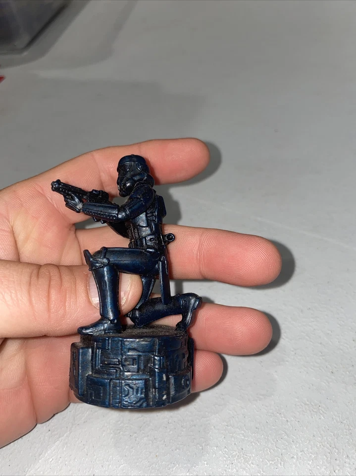 Star Wars Saga Edition Chess Set Light Dark Pawns King Queen Replacement Pieces - Image 2 of 2