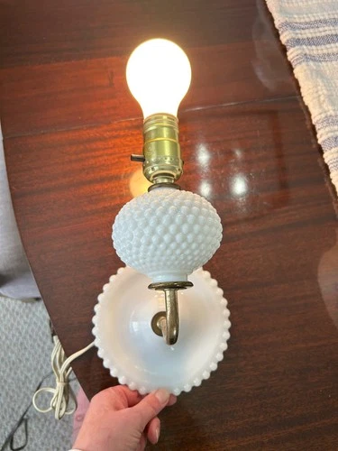 Vintage MCM Milk Glass Hobnail Wall Sconce Lamp Light approx 6x8x10 Cottage