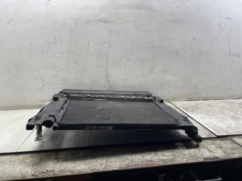 BMW X5 2005 condensador de aire acondicionado OEM+ Foto 2 de 4