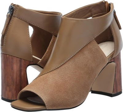 New In Box Sanctuary Women's Raise Ankle Boot, Bistro, 6M NIB