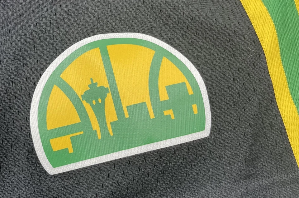 Pantalones Cortos Mitchell & Ness Seattle SuperSonics Reload Swingman, Negros, Talla 4XL Foto 4 de 4