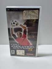 Pro Evolution Soccer 5 PSP PLAYSTATION PORTABLE P614 Italiano 