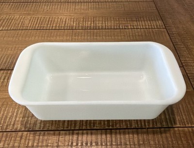 Vintage Pyrex 213 White Opal Glass Loaf Pan 1.5 Qt USA