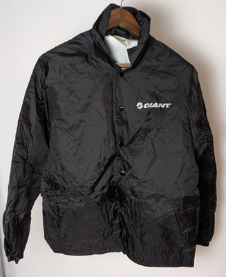 Cardinal Coach Jacke Medium Rot Giant Spellout Logo Streetwear