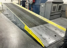MAGLINE 36' X 70" PORTABLE ALUMINUM DOCK RAMP