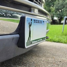 2000-2006 Front License Plate Flat Mounting Bracket Chevrolet Tahoe Suburban 2000-2006 Front License Plate Flat Mounting Bracket Chevrolet Tahoe Suburban