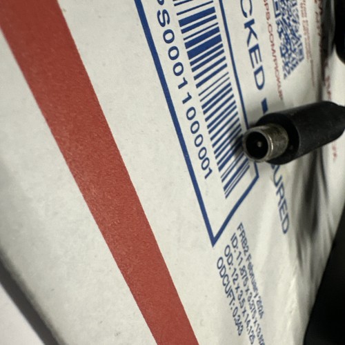 OEM UNAGI SCOOTER CHARGER for Model One E350 E500 33.6v AC DC FY1384203000 MINT - Picture 3 of 3