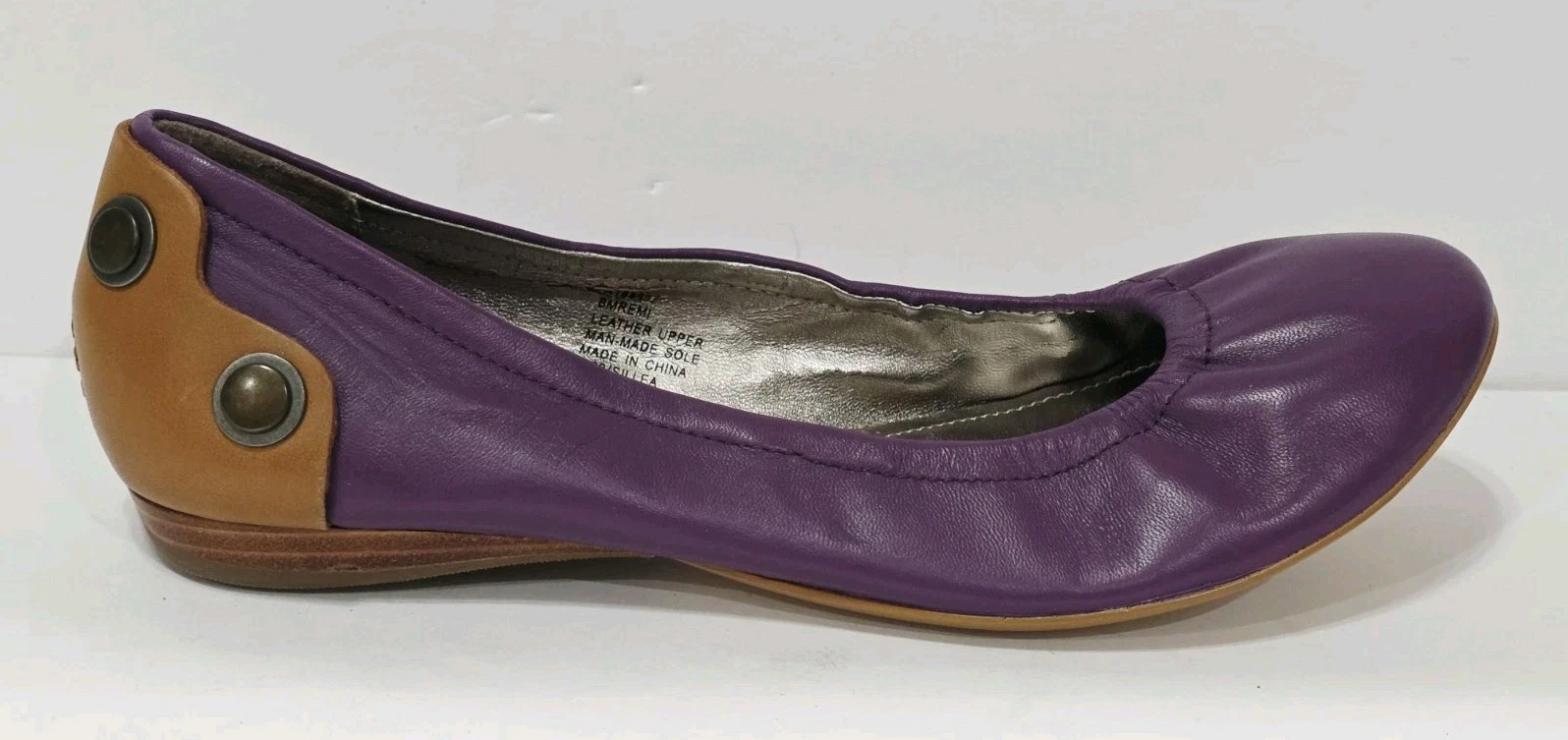 B Makowsky REMI Purple Tan Two-Tone Leather Flat Ballet Button Women 6.5 M New