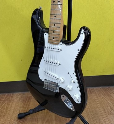 FENDER MEXICO PLAYER STRATOCASTER Used 2019 Alder body Maple neck
