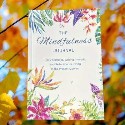 Mindfulness Journal for Reflection - 100 Unique Daily Writing Prompts