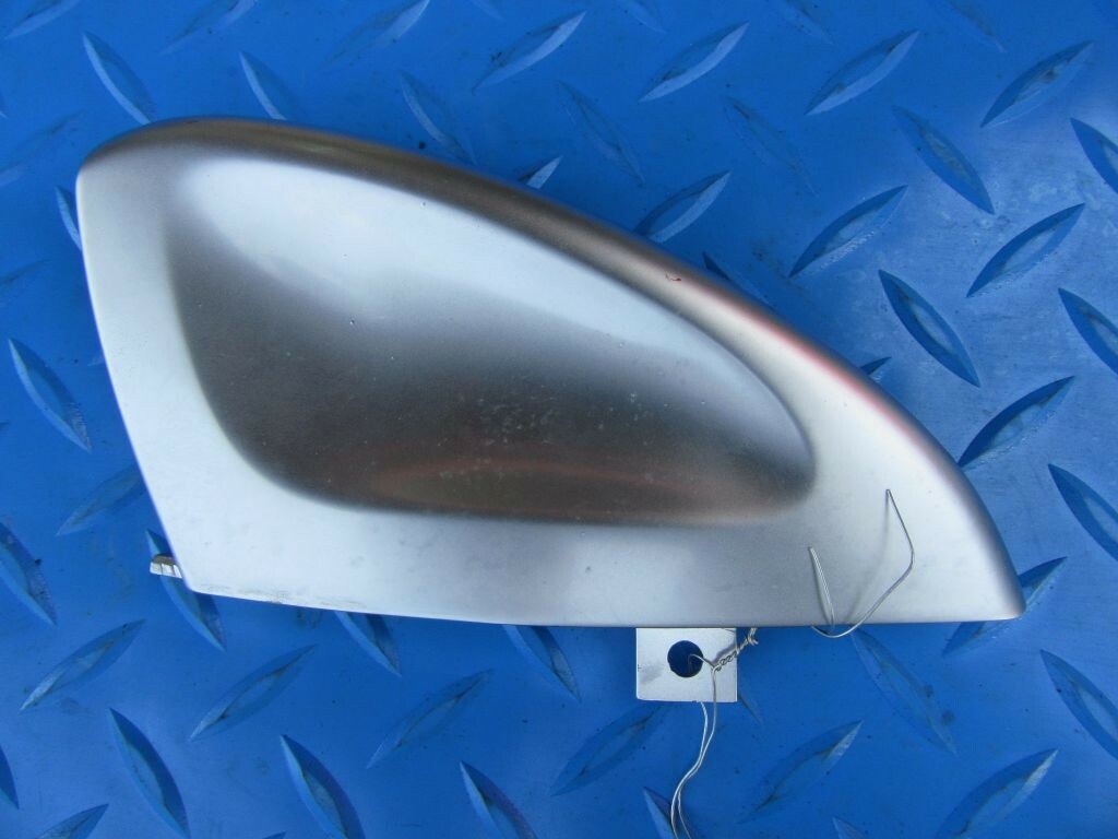 Bentley GT GTC front left seat belt upper cover #6473 