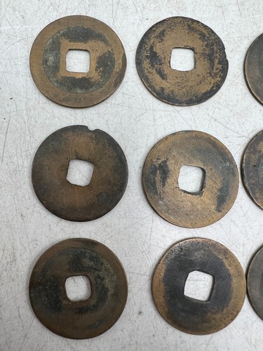 Lot of 25 China Type Cash Coins Qing / Ming / Song / Etc Dynasty - Picture 9 of 14