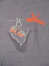 t-shirt taglia XL marrone COCCODILE EATING SKY TROLLEY CABLE CAR di AMERICAN APPAREL
