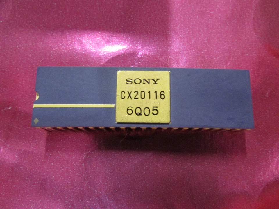 Rare Sony CX20116 100MHz High-Speed Flash Converter Gold DIP42 IC/CPU/Processor - Image 2 of 4