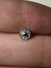 Tash Solid 18K Rosette Recessed Backing Singl...