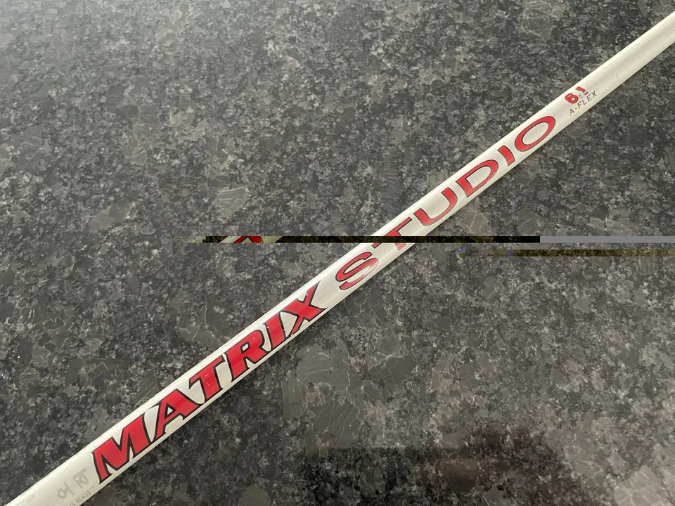 LEFT HANDED Wilson D-100 Single 8 Iron Matrix Graphite Shaft A-Flex (Senior) - Image 4 of 4