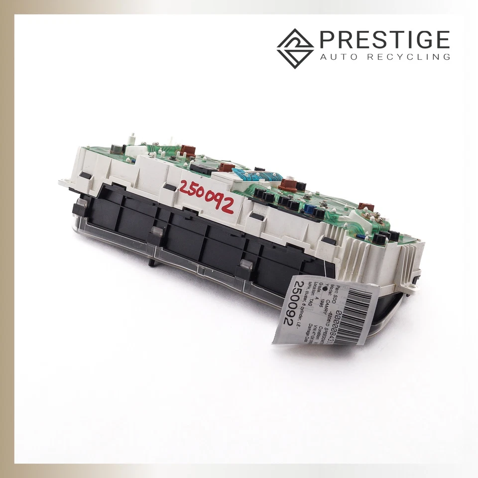 Cuadro de instrumentos velocímetro Toyota Camry 1992-1995 calibre 83110-06010 Foto 4 de 4