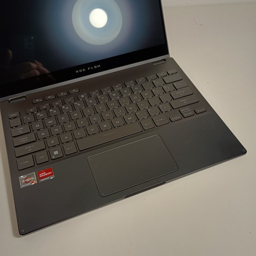Asus ROG Flow X13 13.4" Touch 2 in 1 AMD Ryzen 9 6900HS 16gb RAM 512gb Laptop - Picture 5 of 15