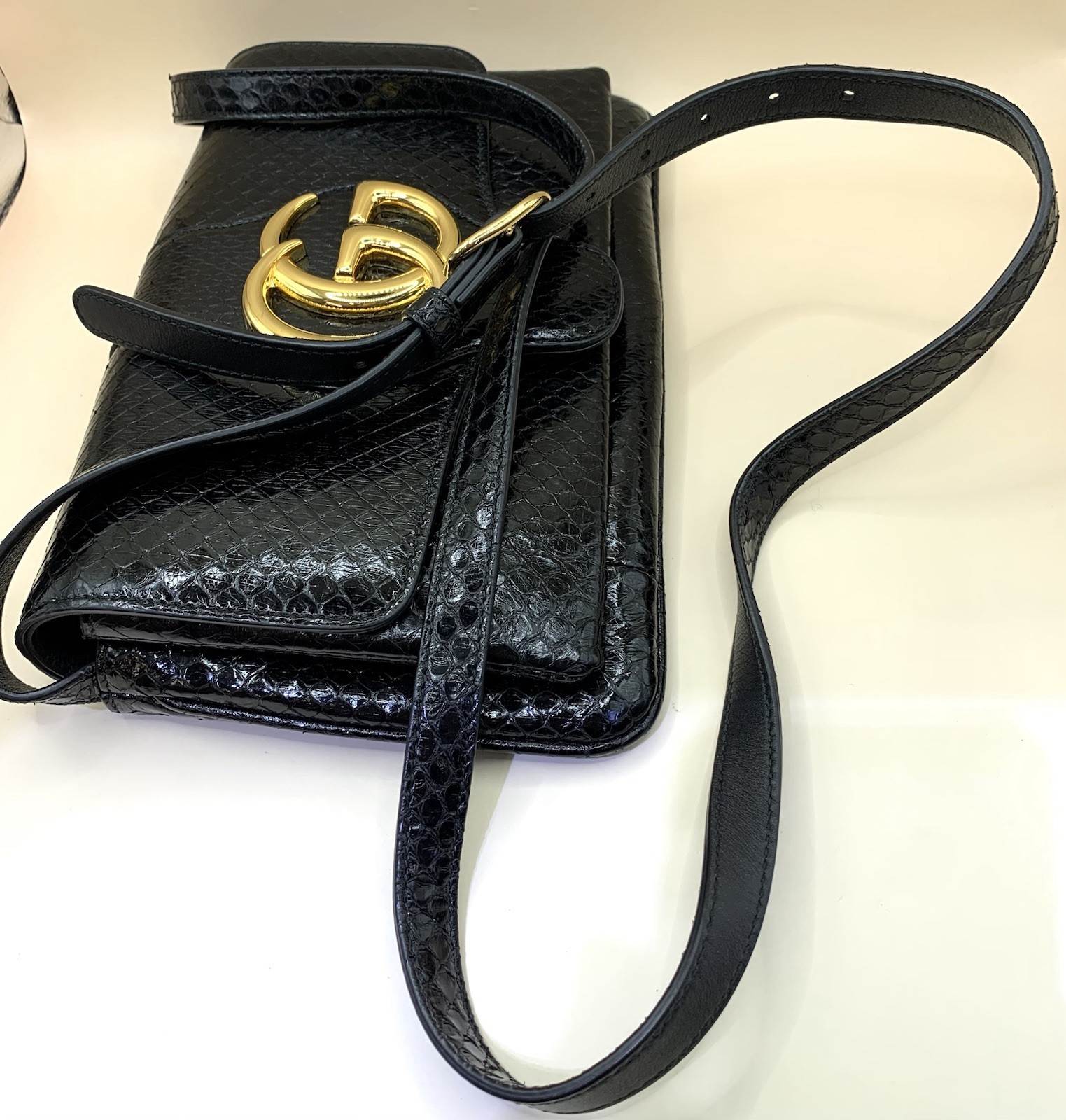 Gucci Arli Black Small Shoulder Bag Python 550129… - image 14