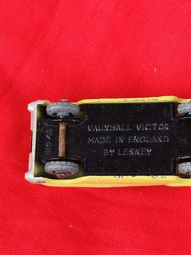 LESNEY MATCHBOX #45 VAUXHALL VICTOR Vintage - Picture 9 of 9