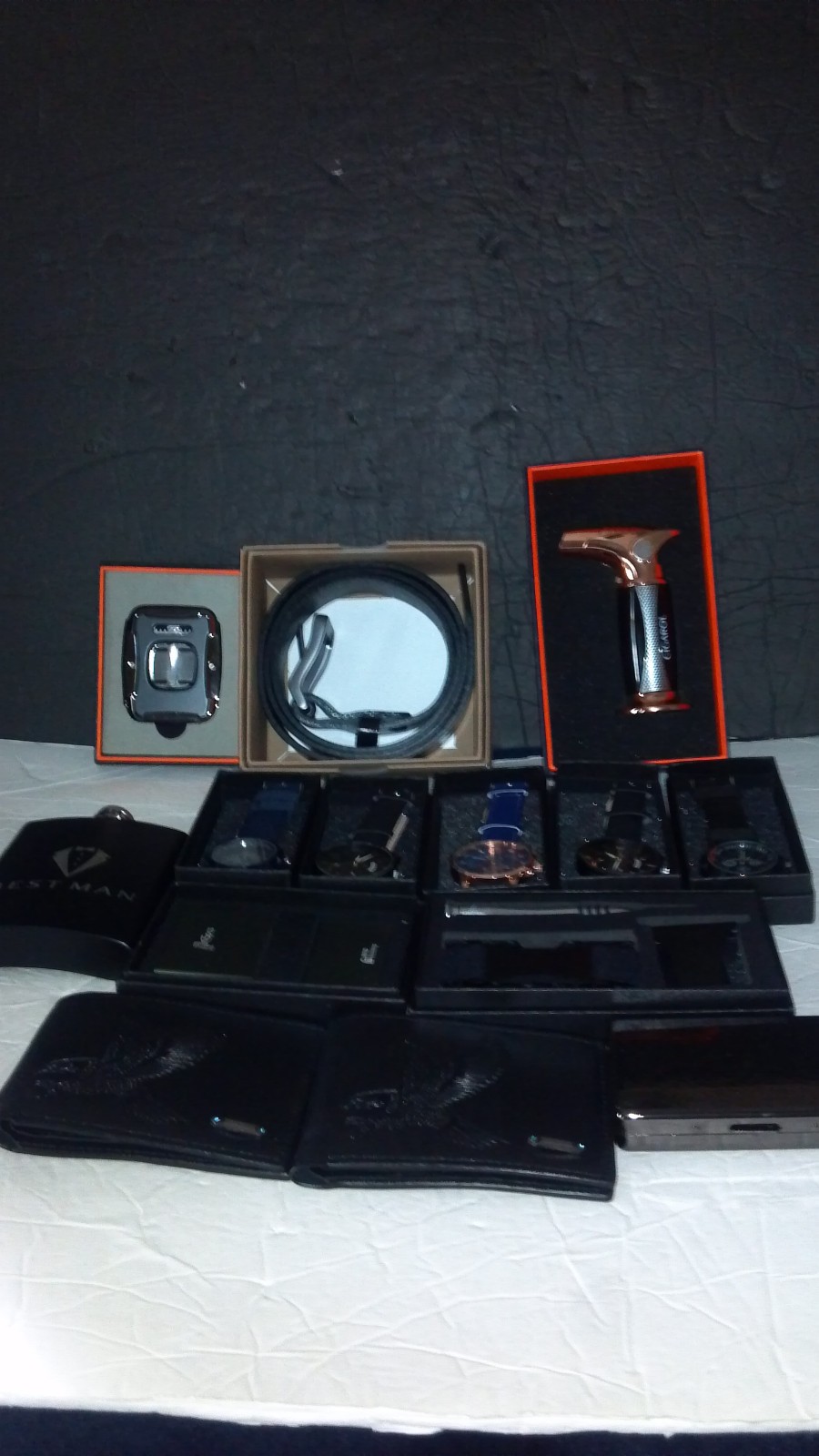 14 Piece Men&rsquo;s Gift Set 3 Wallets, Belt, Cigar Lighter, Ci
