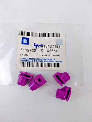 Genuine Vauxhall GM 13187198 Clamp Nut Dashboard Astra H Zafira B 4x