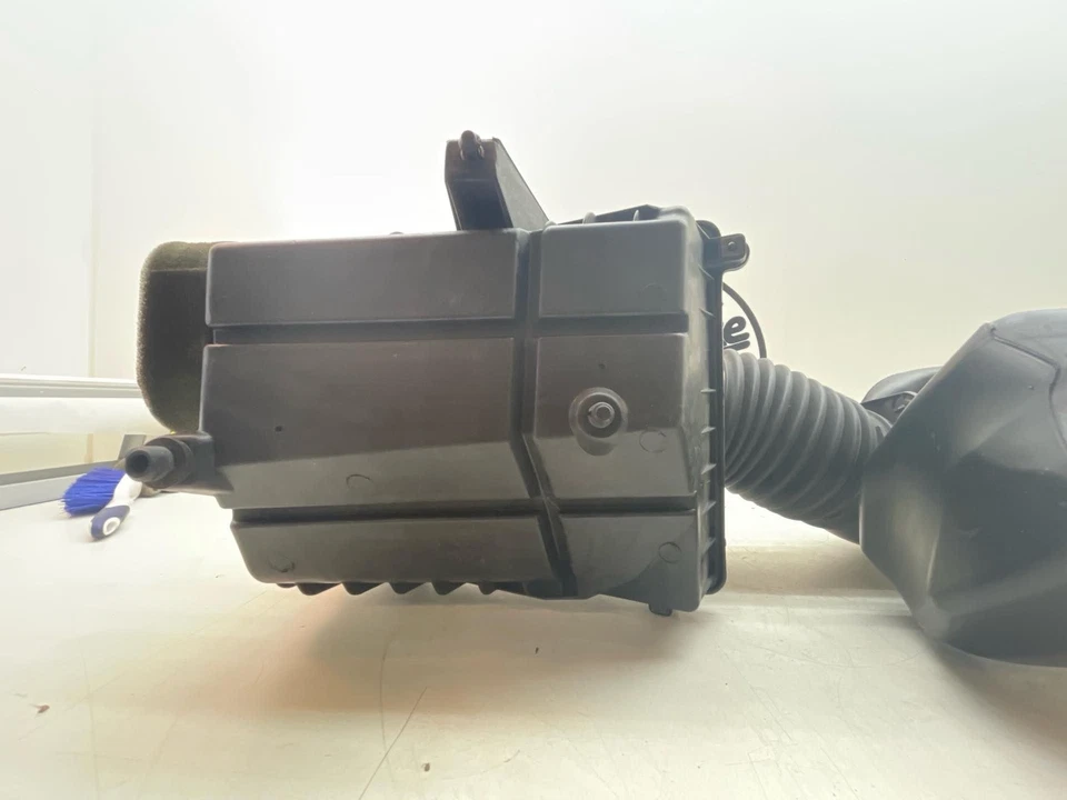 Воздухоочиститель CHEVY SILVERADO 1500 99 00 01 02 03 04 05 06 07 08 - Изображение 3 из 4