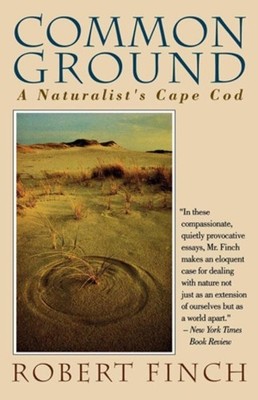 Robert Finch Common Ground (Paperback)
