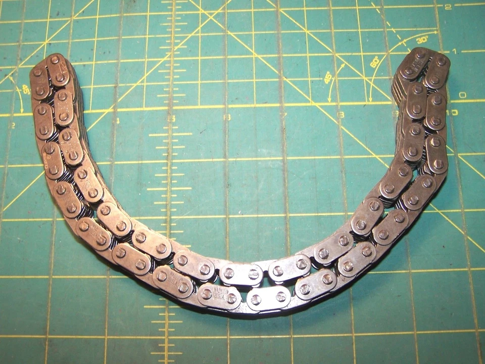 Cadena de distribución del motor Clevite C374 62 eslabones para AMC y Ford y Mercury 1986-1998 Foto 2 de 4