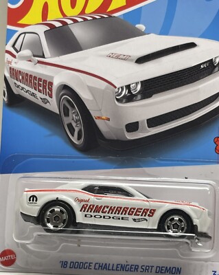 ホットウィール　STH DODGE CHALLENGER SRT DEMON Amazon.com: Hot Wheels '18 Dodge Challenger SRT Demon