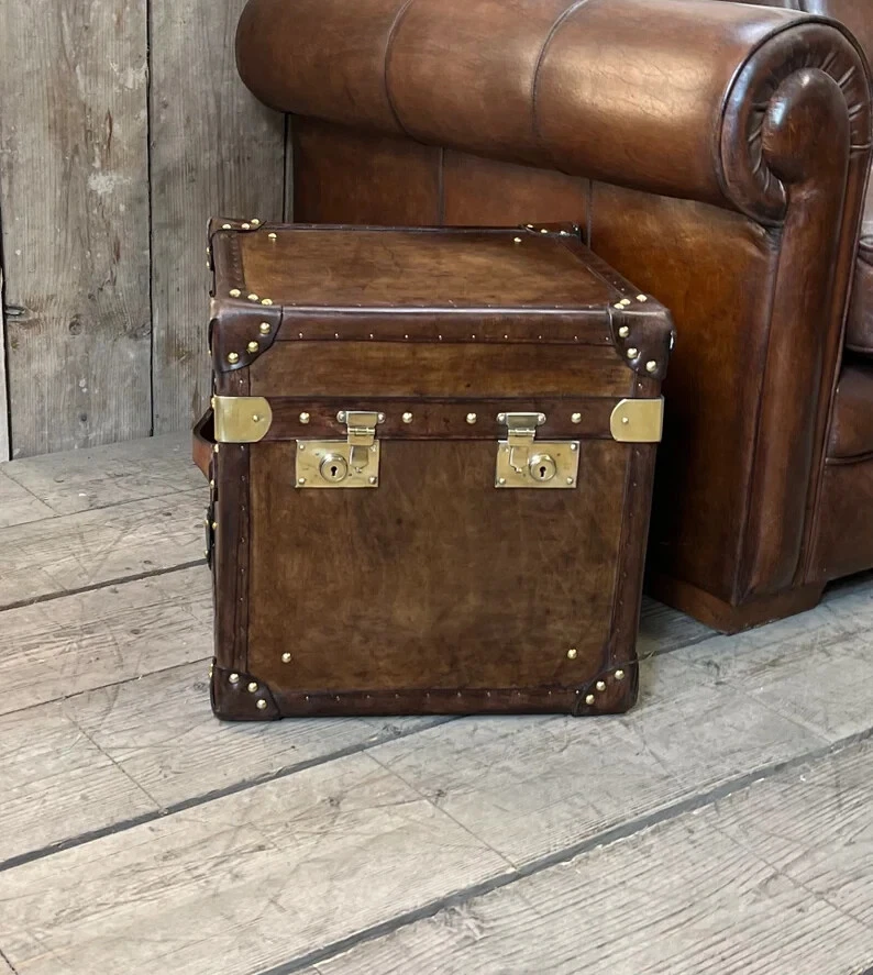 Wooden Leather Storage Trunk Coffee Table Perfect Christmas Gift Home Decor - Image 2 of 4