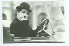 CELEBRITY-CHARLIE CHAPLIN-#232-134-IN CAR-MODERN POSTCARD-4