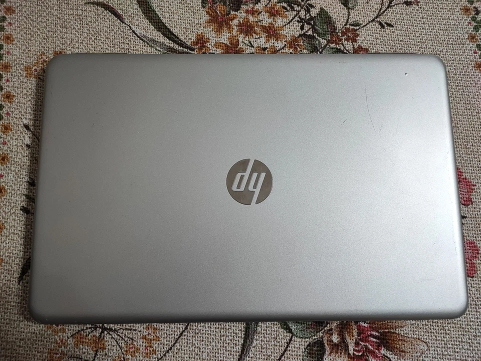 Computer Notebook Hp PAVILIONi15 B&0 12 Gb Ram 500 Gb Hard Disk - Immagine 2 di 4