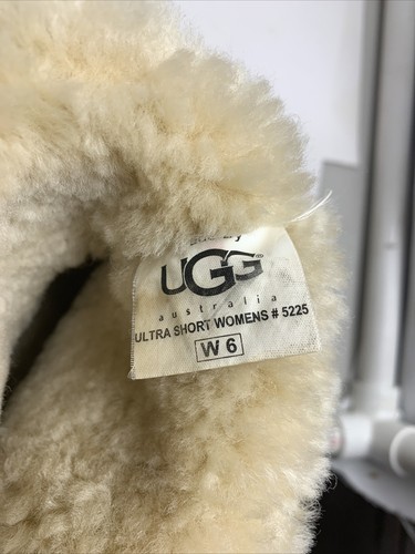 Ugg 5225 Ultra Short Tan Shearling Suede Winter Vintage Boots Size W6 Women's - Picture 7 of 7