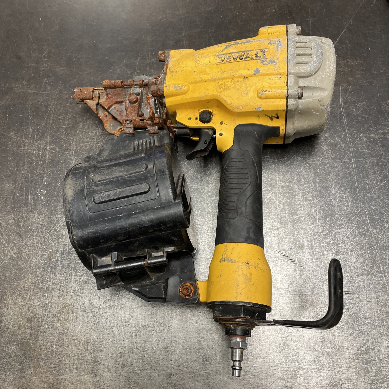 DeWALT DWF83C Pneumatic 15° Coil Framing Nailer eBay