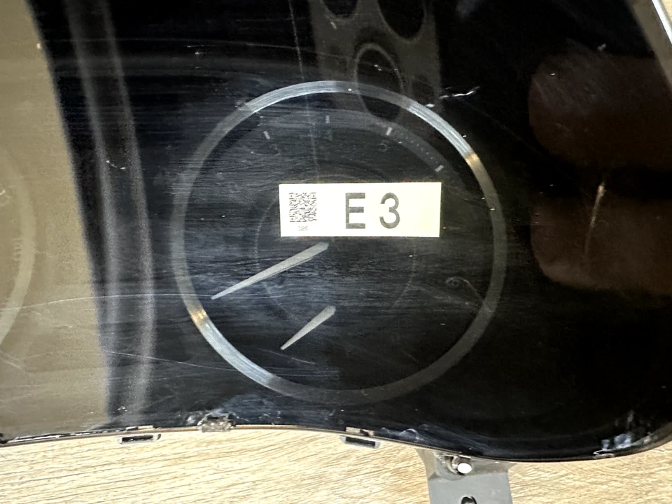 2010-11 LEXUS IS250 / IS350 仪器集群原始设备制造商零件 # 83800-53C20 — 第 2/4 张图片