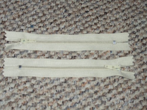 Beige zips 5"/13cm clothes and bags - replacement set of 2 - closed ends - Picture 2 of 8