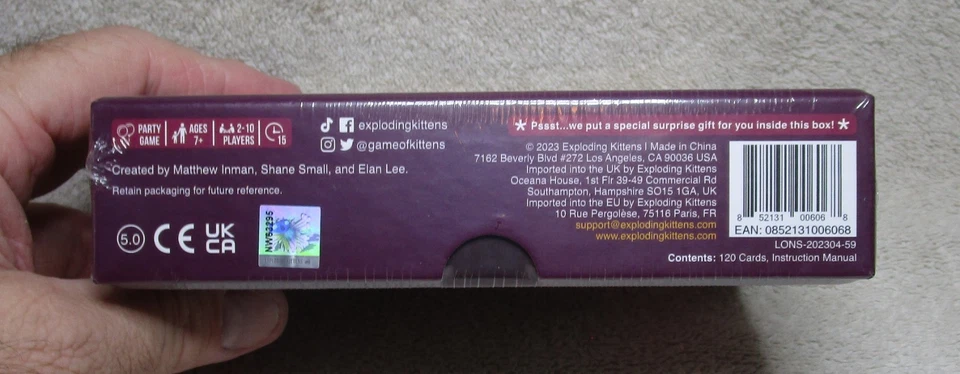 Brand New & Factory Sealed EXPLODING KITTENS Party Pack Card Game - Image 4 of 4