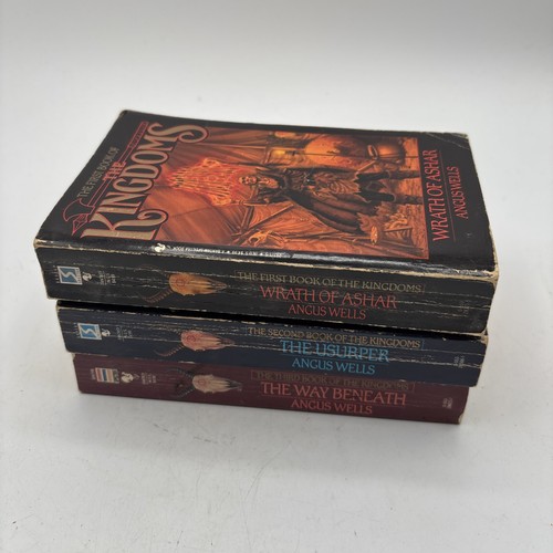 Angus Wells The Kingsoms trilogy book lot of 3 paperbacks - Foto 3 di 3