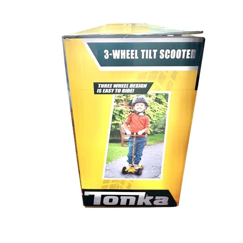 Scooter al aire libre Tonka 3 ruedas inclinación N giro coches RAROS John Deer amarillo edad 3+ nuevo en caja Foto 3 de 4