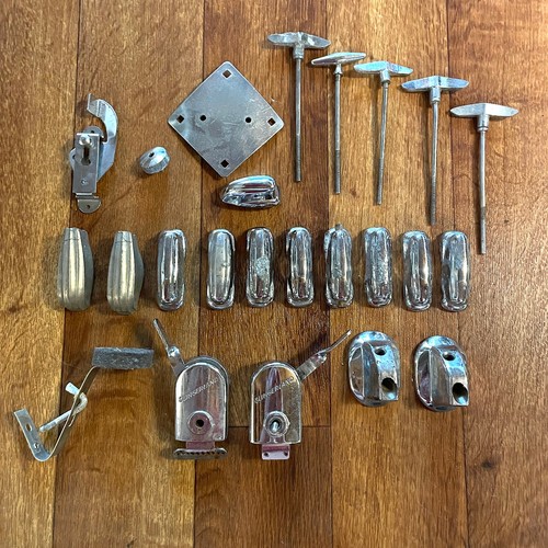 Verschiedene Vintage Slingerland Drum Hardware für Reparatur oder Teile - Bandanstöße T-Stücke