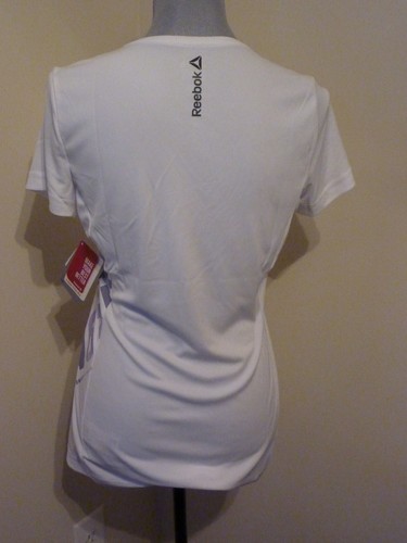 Camiseta para mujer Reebok con logotipo gráfico esquina en blanco - Imagen 6 de 7