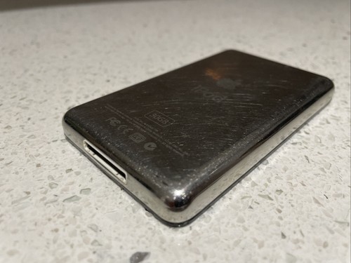 30GB Apple iPod Classic 5th Gen (with Video) A1136 #11 - Bild 10 von 13