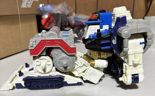 Transformers Cybertron Metroplex 2005 Incomplete Nice Condition - Picture 5 of 6